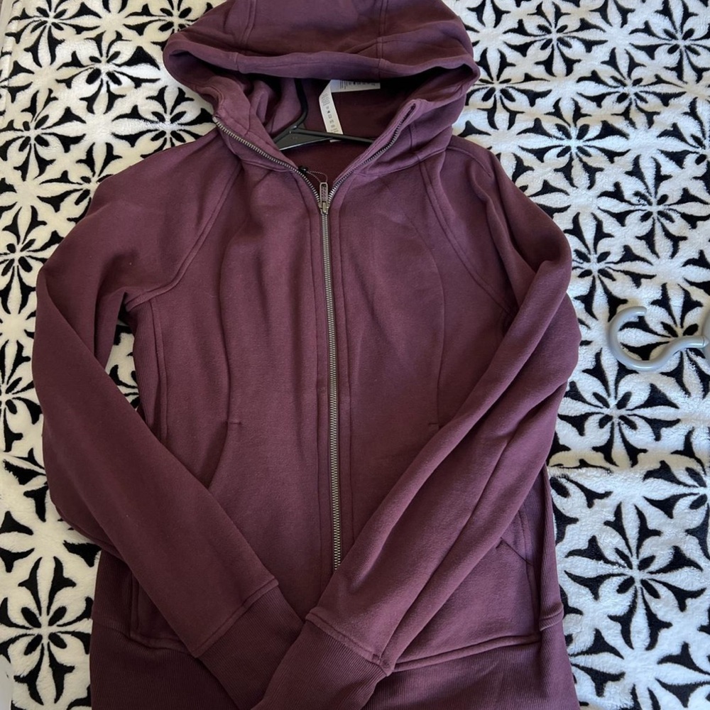 Lululemon zip up hoodie